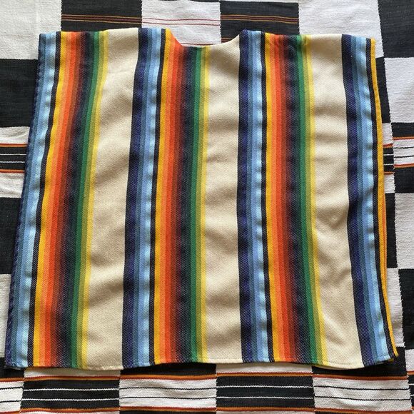 Vintage 1970’s Nifty Rainbow Hippie Boho Open Poncho Top! Amazing! OSFM. - Picture 6 of 10